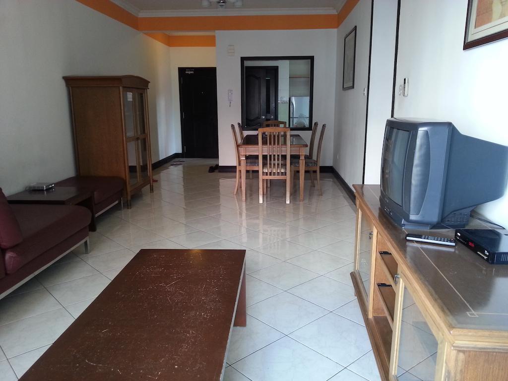 Dorcas Service Apartment - Marina Court Kota Kinabalu Bagian luar foto